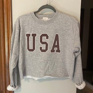 Cropped USA crewneck from PacSun.